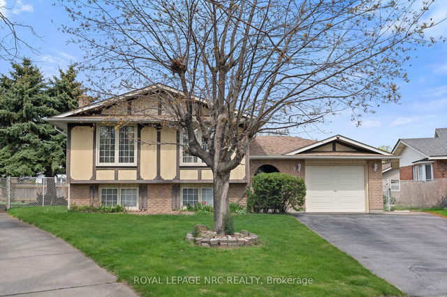 9 Pebble Beach Court