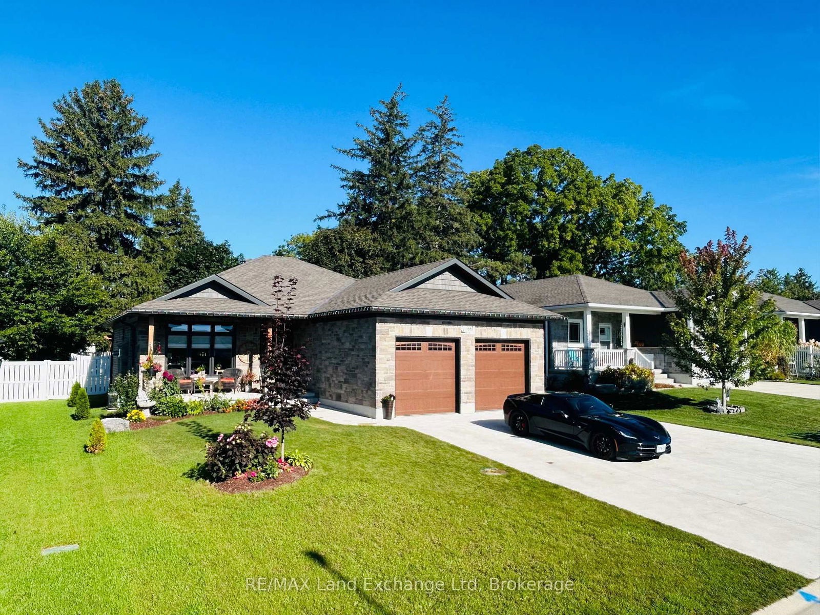Detached House for sale at 661 Gloria Street, North Huron, Blyth, N0M 1H0 - MLS: X12123613