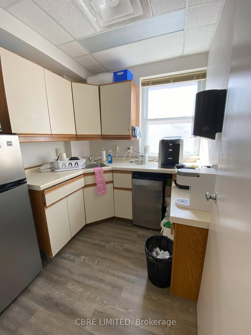 409 - 450 Central Ave, London East, N6B 2E8 | Image 3