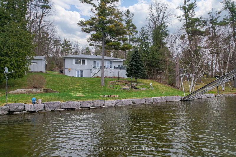 308 Fife Ave, Smith-Ennismore-Lakefield - Rural Smith-Ennismore-Lakefield image-0-0