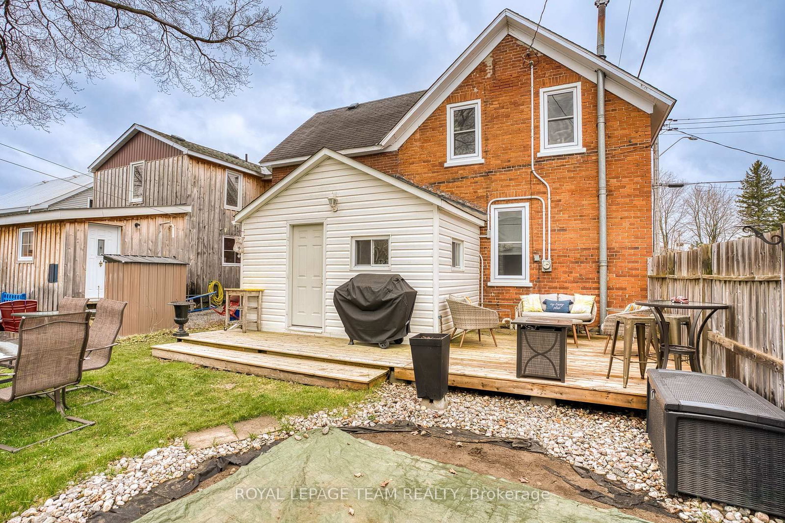 Listing Image 17