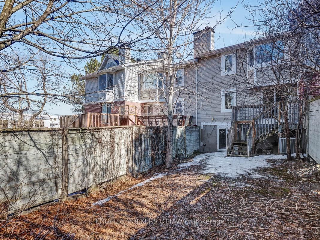 Listing Image 42