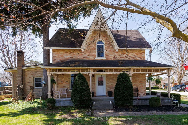 85120 Lamont Dr, Huron East - Grey image-0-0