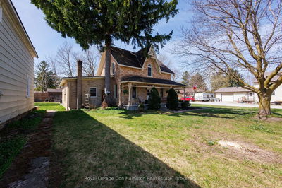 85120 Lamont Dr, Huron East - Grey image-0-3