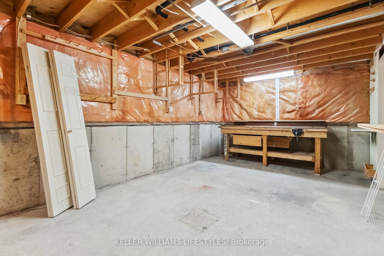 Listing Image 45