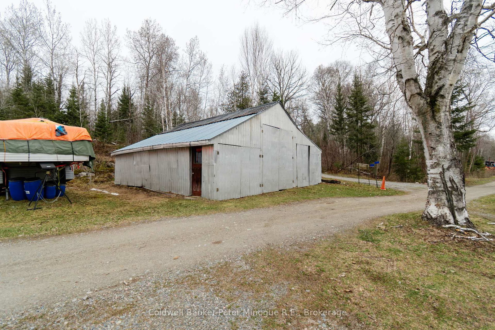 Listing Image 12