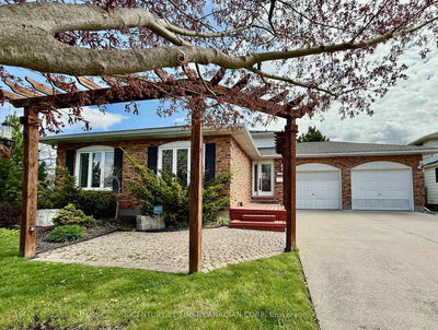 100 Hastings Cres, Sarnia - Sarnia image-0-2