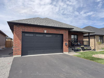 126 Springdale Dr, Kawartha Lakes - Lindsay image-0-1