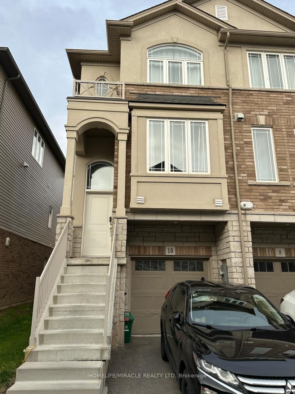 Townhouse for lease at 10 Aqua Lane, Hamilton, Hannon, L0R 1P0 - MLS: X12124170
