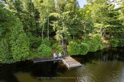 2401 BEAR LAKE Rd, Algonquin Highlands - Livingstone image-0-1