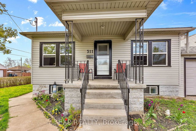 311 Scholfield Avenue