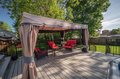 10 Westfield Dr, Loyalist - Amherstview image-0-2