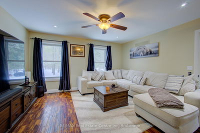 49 North Broadway St, Centre Wellington - Belwood image-0-4
