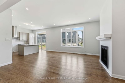 2026 Wanderer Avenue • Manotick, ON photo 5