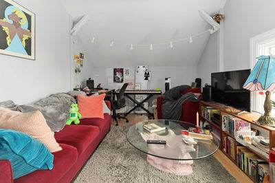 12 Duke St, Brantford -  image-0-2