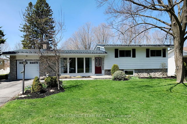 19 Pinepoint Drive
