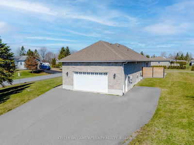 15885 Manning Rd, South Stormont - Long Sault image-0-3