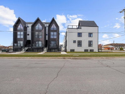 Townhouse sold at 306-7277 Wilson Crescent, Niagara Falls, Ontario, L2G 4R8 - Oldfield - MLS: X12124859