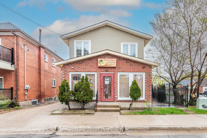 25 Eby St S, Kitchener, N2G 3K6 | Image 2