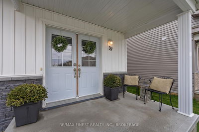 37 Brennan Cres, Bissett Creek - Odessa image-0-3