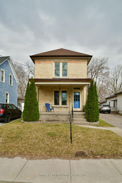 91 North St, Strathroy-Caradoc - NW