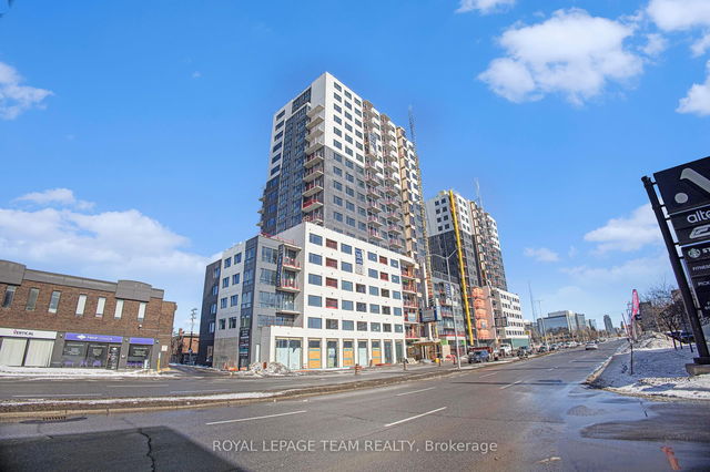 A505 - 1655 Carling Avenue