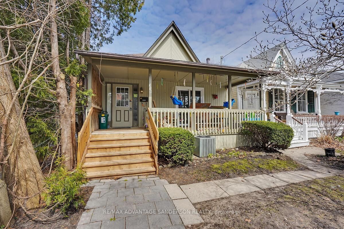 Detached House for sale at 318 Piccadilly Street, London East, East F, N6A 1S5 - MLS: X12125075