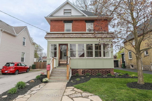 16 Maple Street