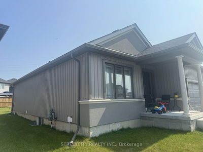 32 Bounty Ave, Thorold - Rolling Meadows image-0-1