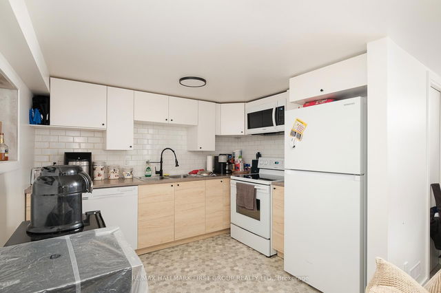 Bsmt - 1443 Westbrook Drive