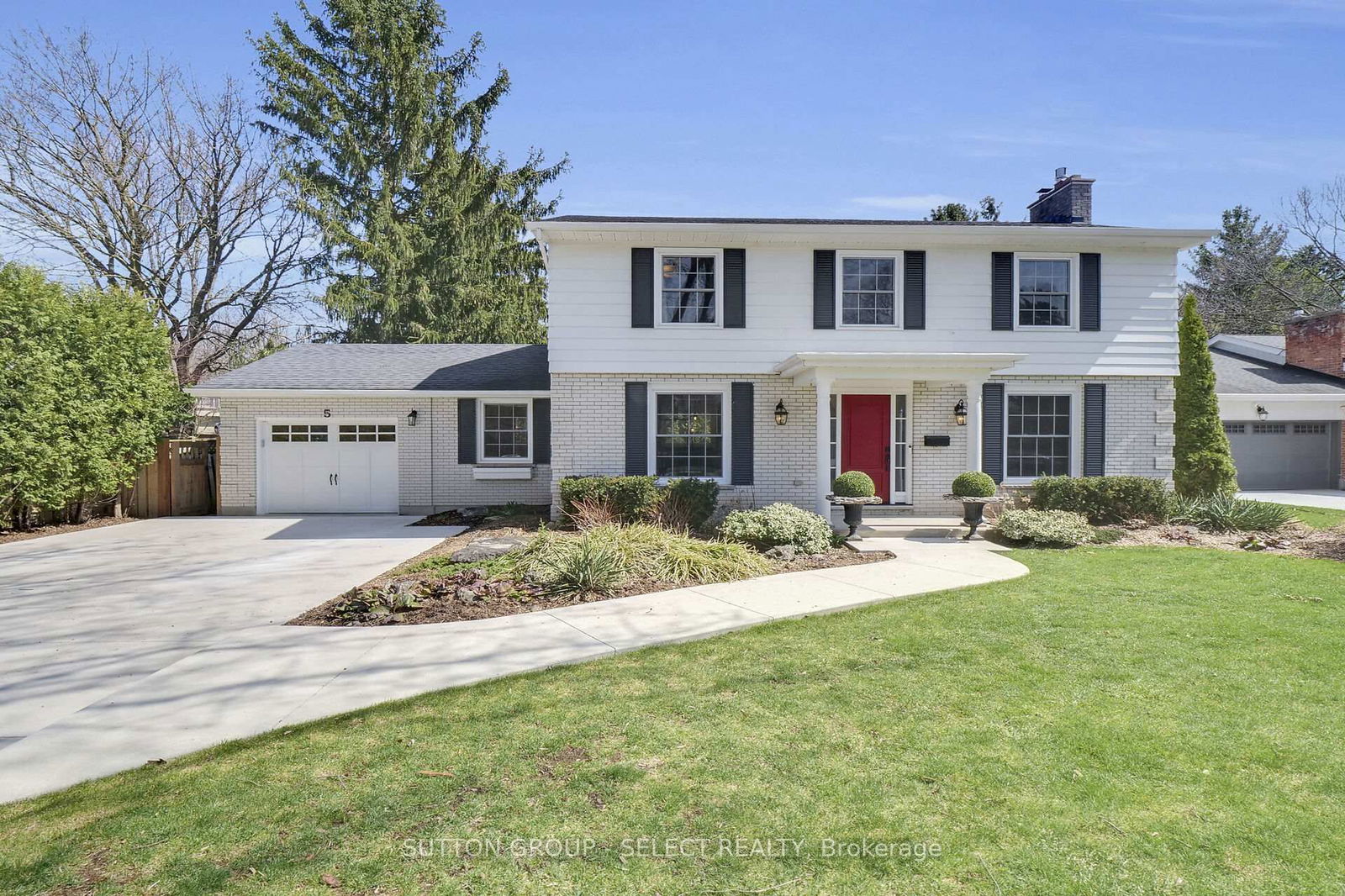 Detached House sold at 5 Normandy Place, London North, North L, N6H 4K3 - MLS: X12125496