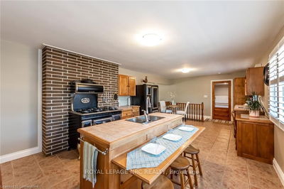 162 Victoria Ave, Haldimand - Dunnville image-0-2