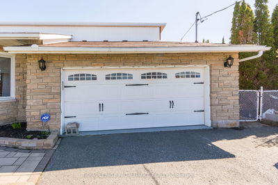 7 Brintnell Blvd, Brighton - Brighton image-0-3