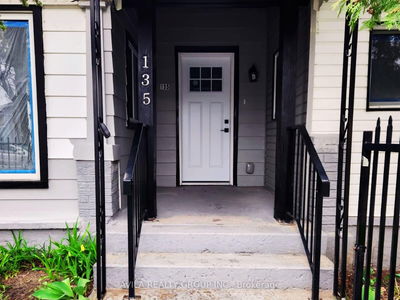 135 Charlotte St, Brantford -  image-0-1