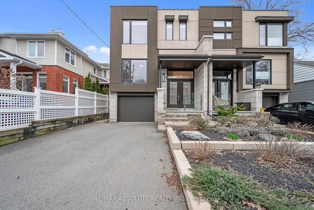 216B Churchill Avenue