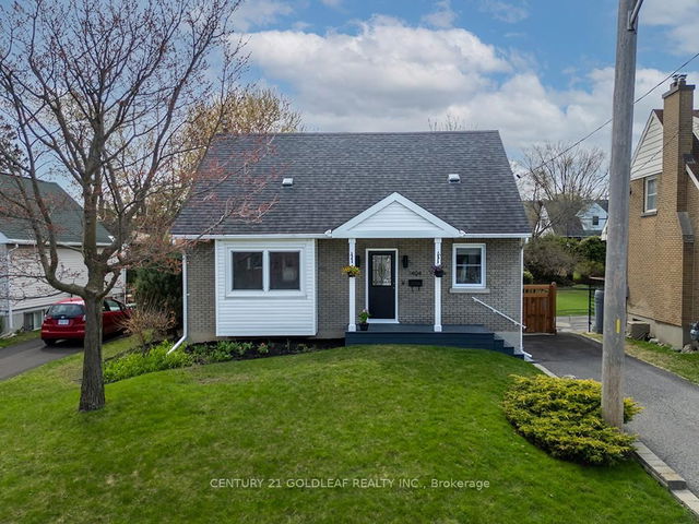 1404 Larose Avenue