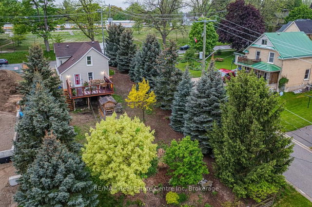 14 Riverside Drive