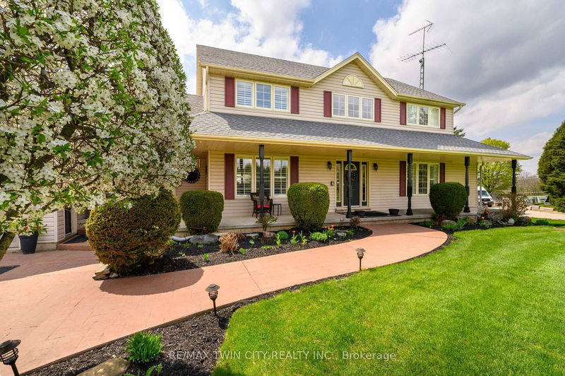 420 Johnson Rd, Brantford -  image-0-0