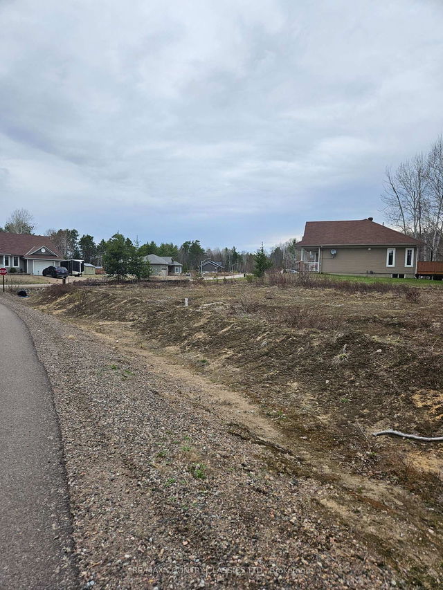23 Birchview Drive
