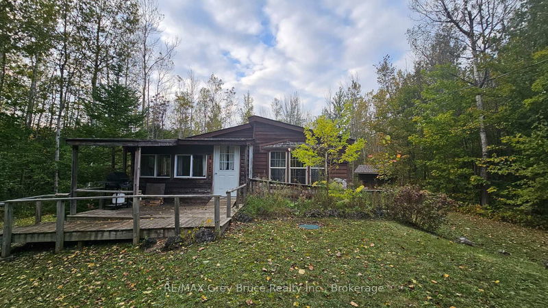 41 Maple Dr, Northern Bruce Peninsula - Northern Bruce Peninsula image-0-0
