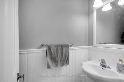 20 Bentbrook Cres, Ottawa - Barrhaven - Heritage Park image-0-3