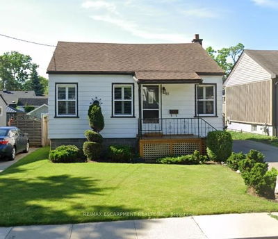 15 Donald Ave, Hamilton - Dundas