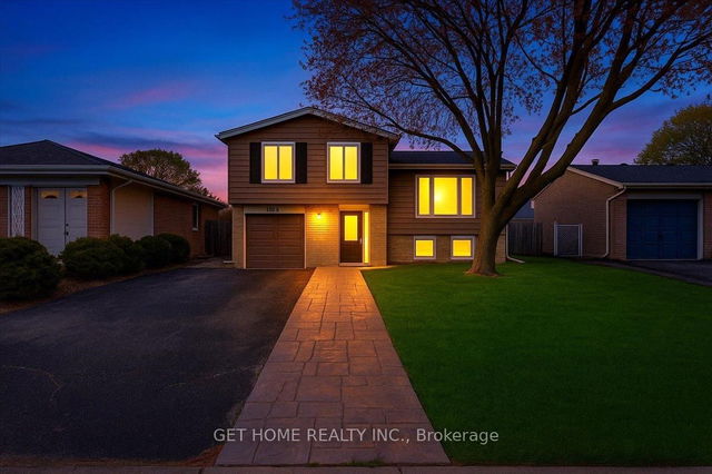 1880 EARLWOOD Drive