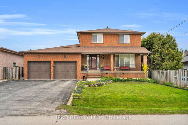 6 Leckie Avenue