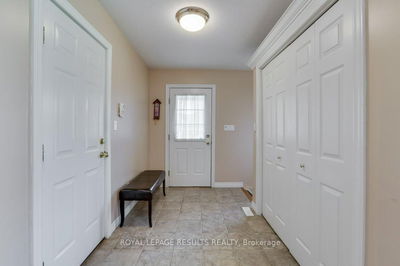 Unit 12 — 20 Windemere Pl, St. Thomas - St. Thomas image-0-3