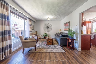 24 Riddle Crt, North Bay - Widdifield image-0-4