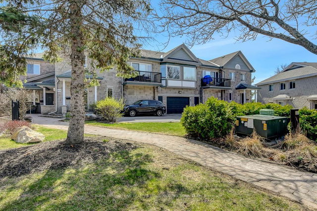 52 ROBSON Court