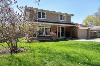 39 Park Lane Dr, Stratford -  image-0-2