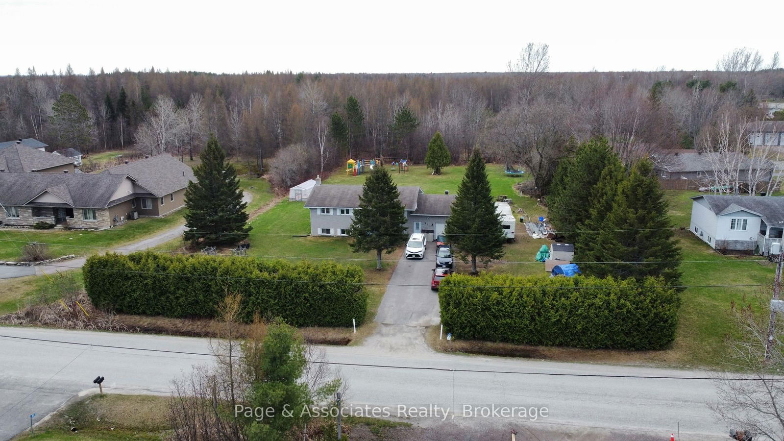 Detached House for sale at 282 Salter Street, West Nipissing, Sturgeon Falls, P2B 2T6 - MLS: X12126681