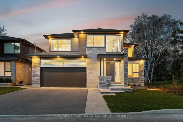 13 Brook Lane